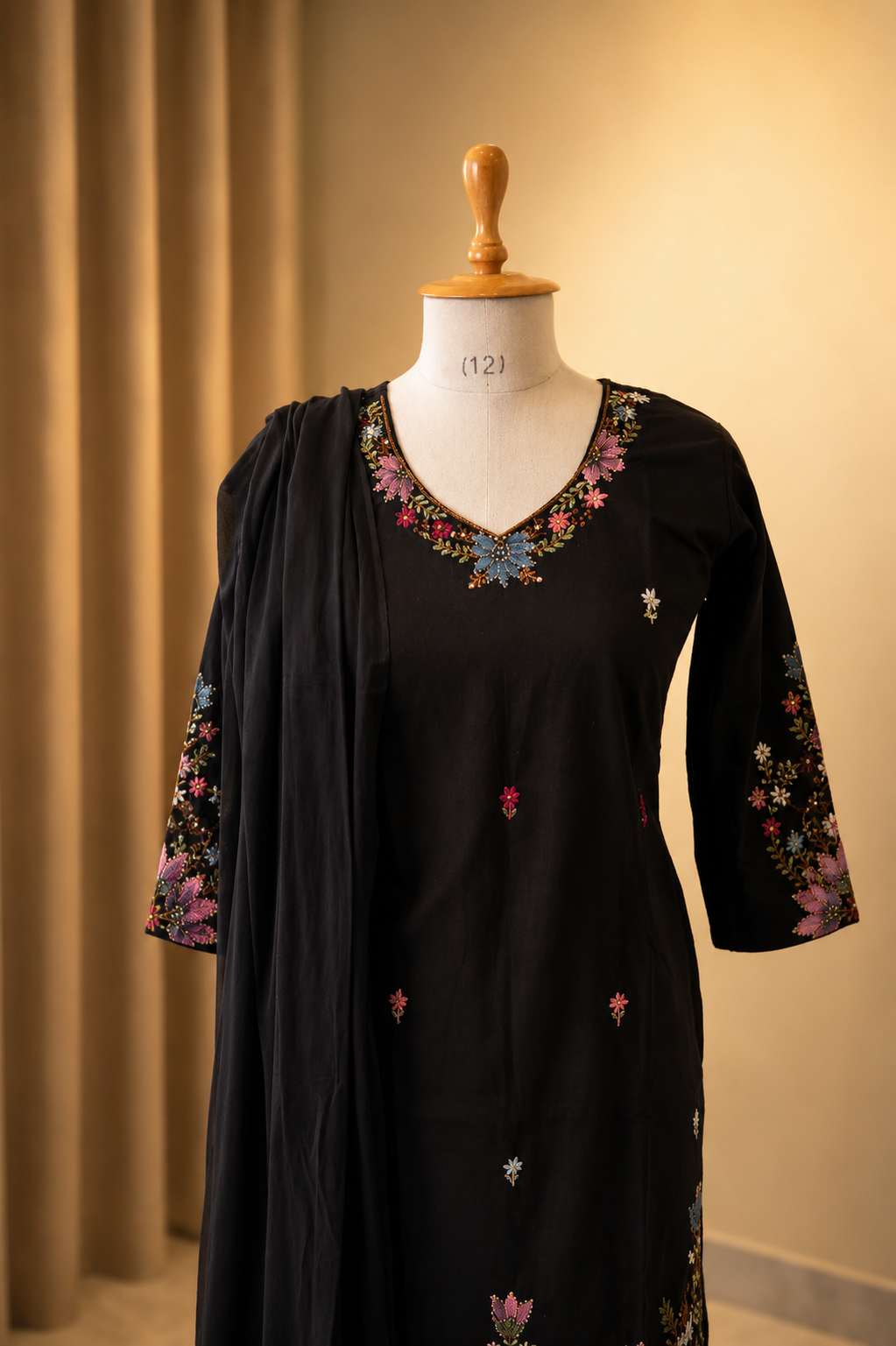 MUZNA Black Hand-Painted Kurta Set