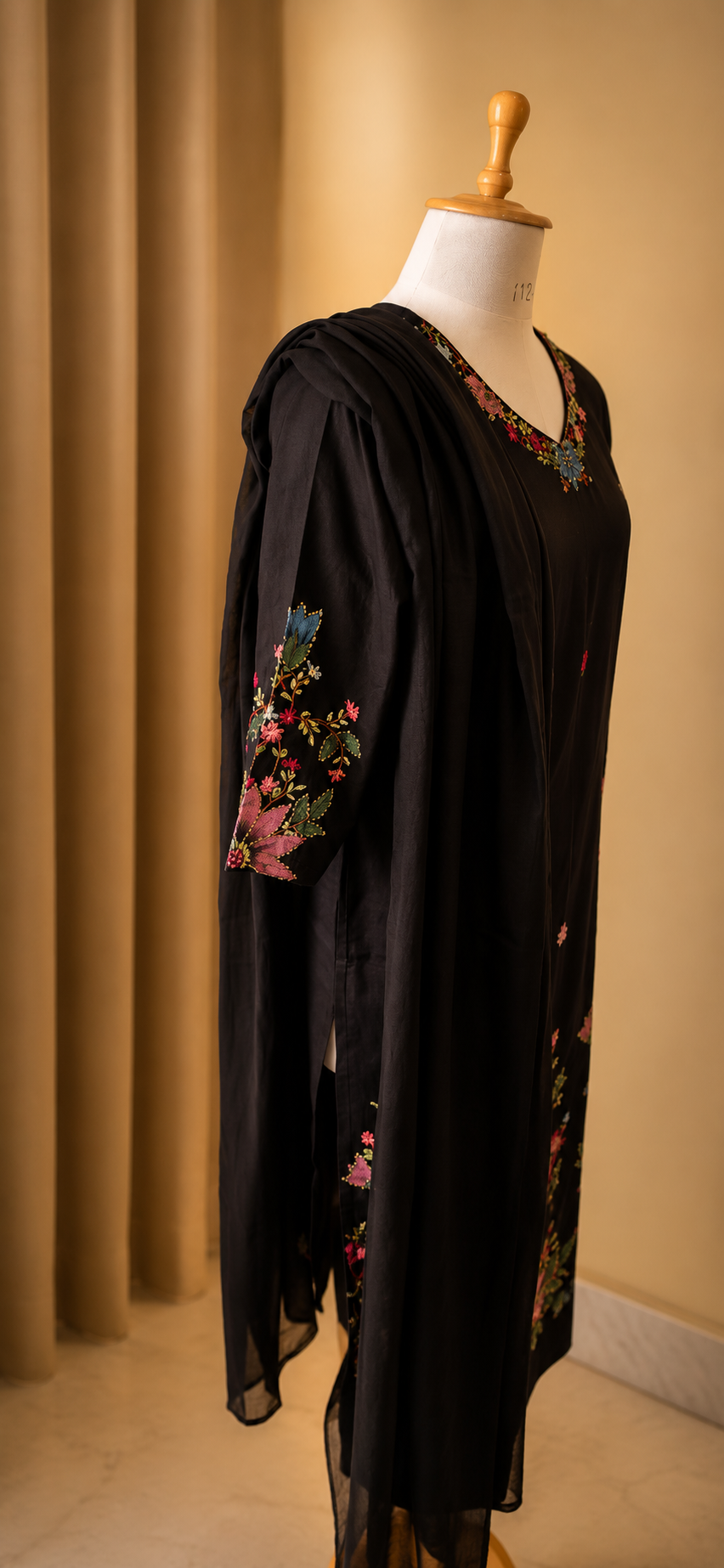 MUZNA Black Hand-Painted Kurta Set